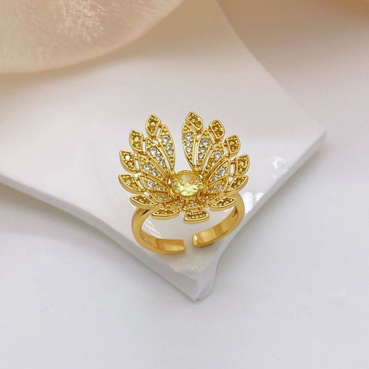 Astrea Floral Ring
