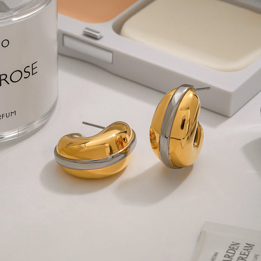 Fluid Curve Earring