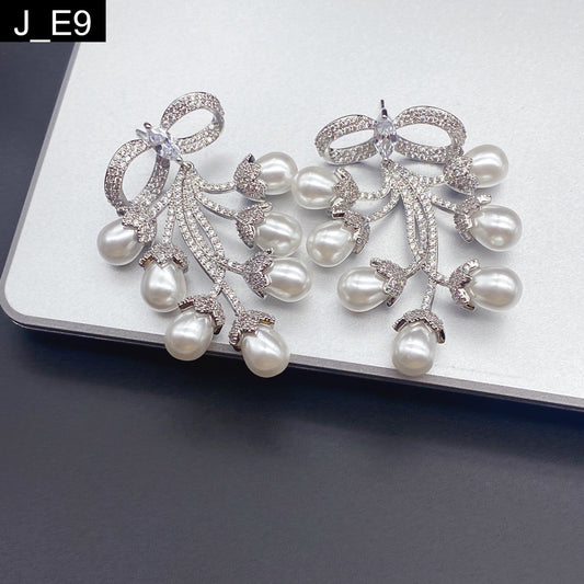 Baroque Bouquet Earring - E9