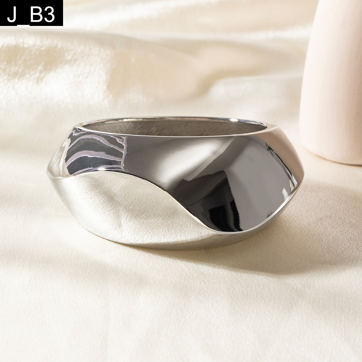 Mercury Ripple Bracelet Stack - B3