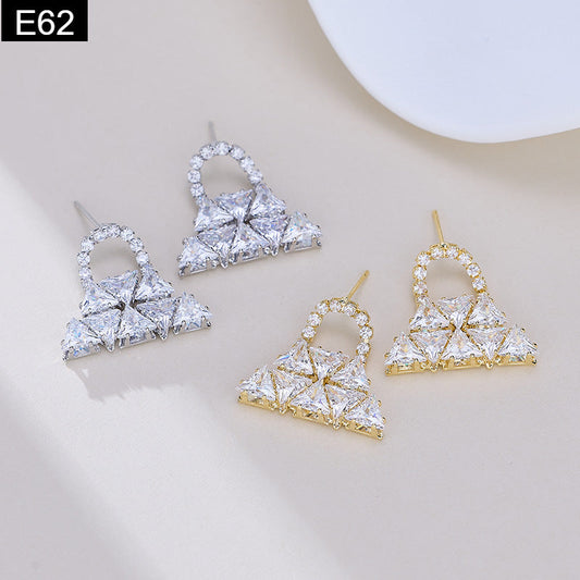 Diamond Pyramid Earring - E62
