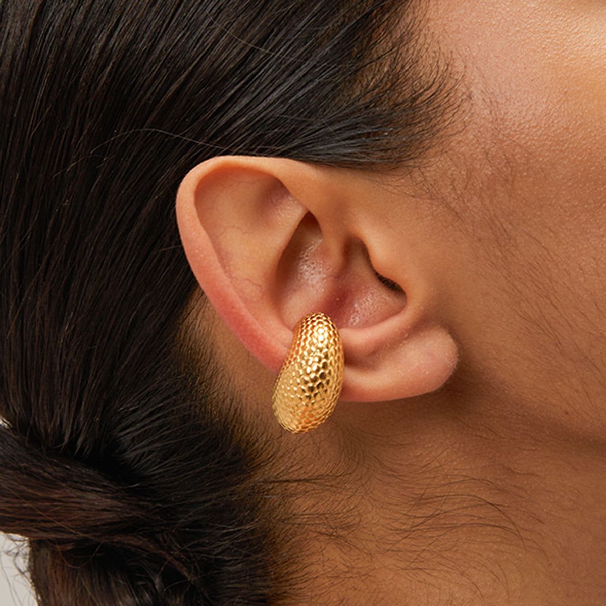 Honey Pebble Stud