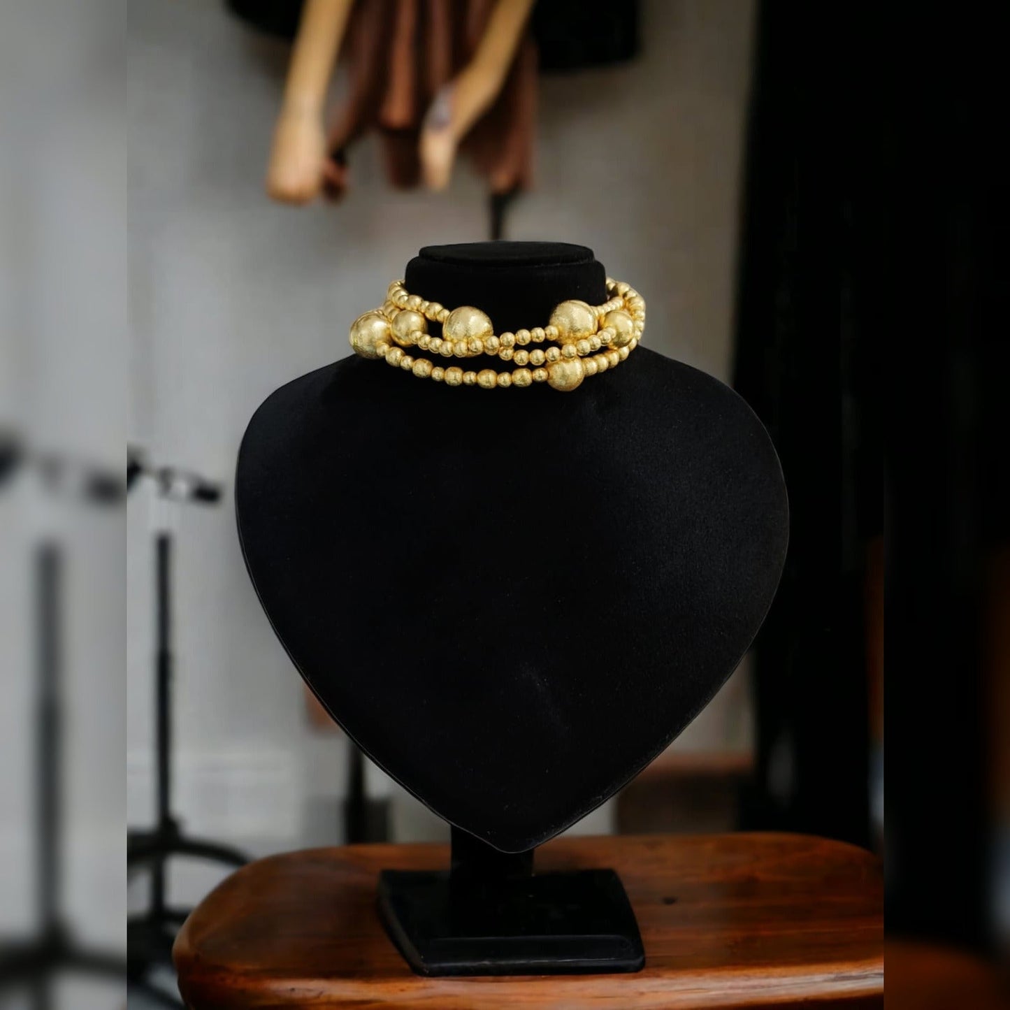 Zyphora Choker