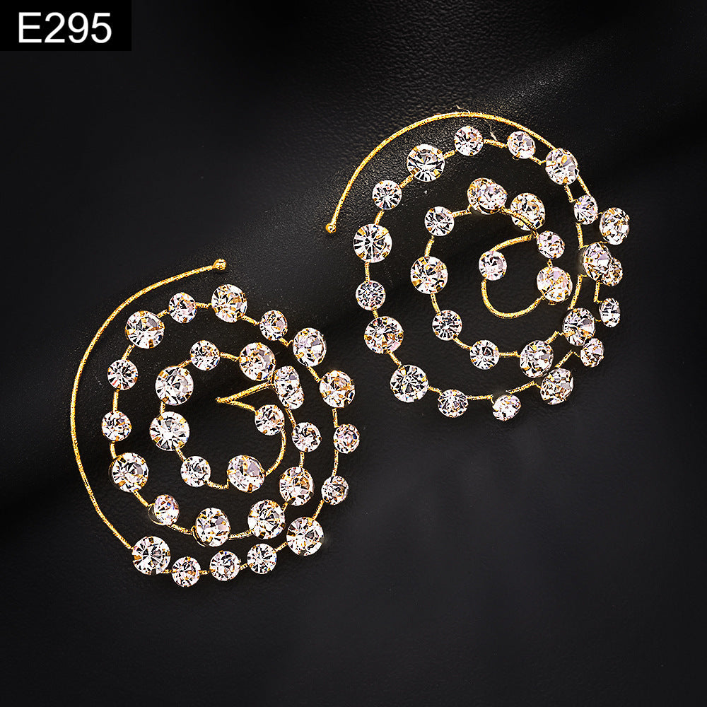 Sparkle Mandala Earcuff - E295