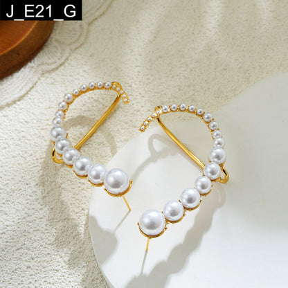 Starlight Pearl Earcuff - E21