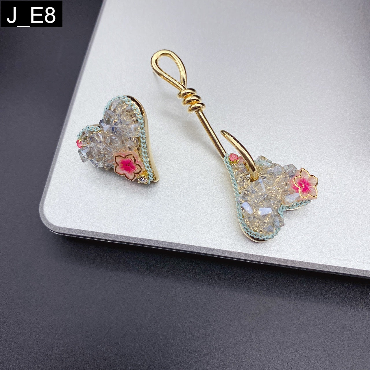 Meadow Heart Earring - E8