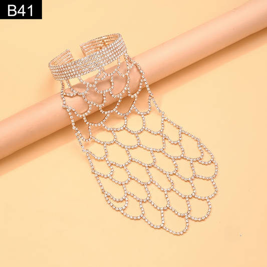Scalloped Sparkle Bracelet - B41