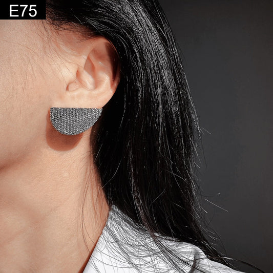 Half-Moon Studs - E75