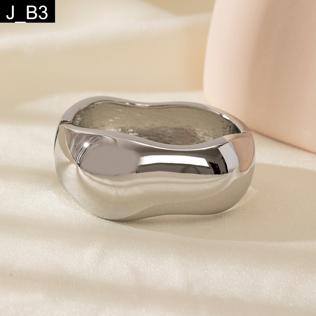 Mercury Ripple Bracelet Stack - B3