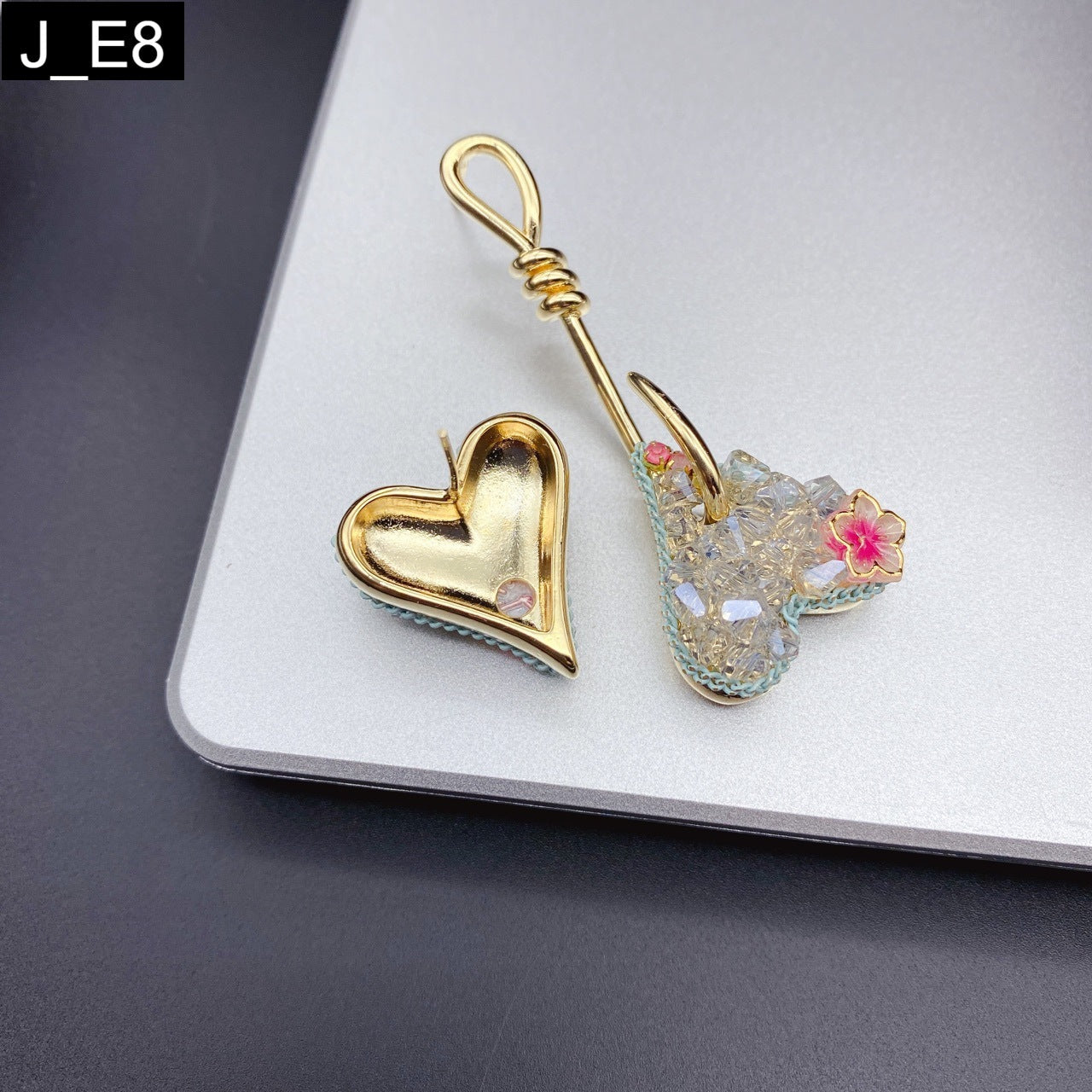 Meadow Heart Earring - E8