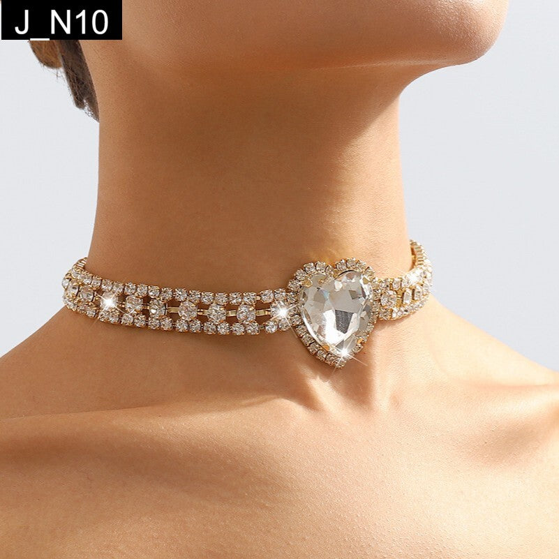 Majestic Heart Choker - N10