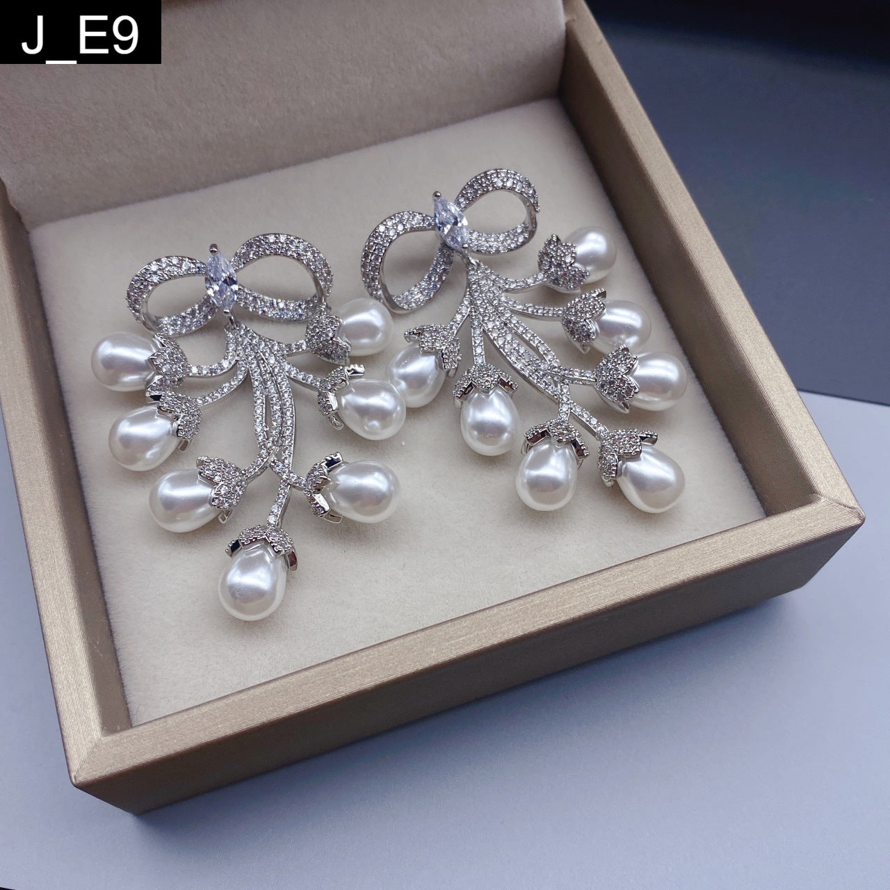 Baroque Bouquet Earring - E9