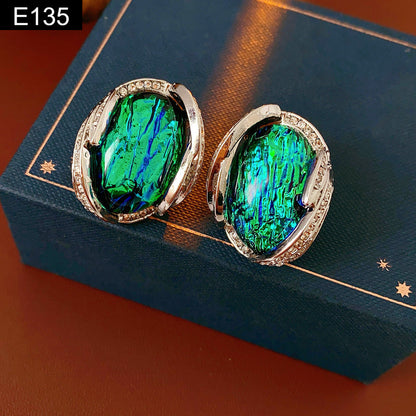 Cabochon Stud Earring - E135