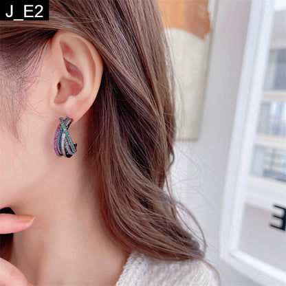 Moonbeam Drop Earring - E2