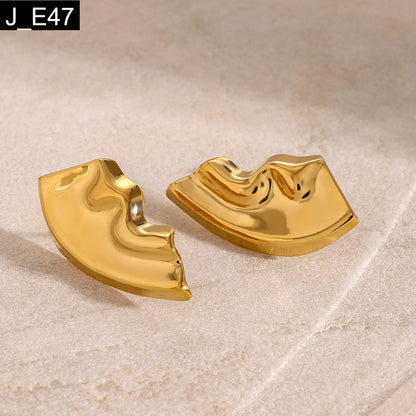 Oracle Arc Earring - E47