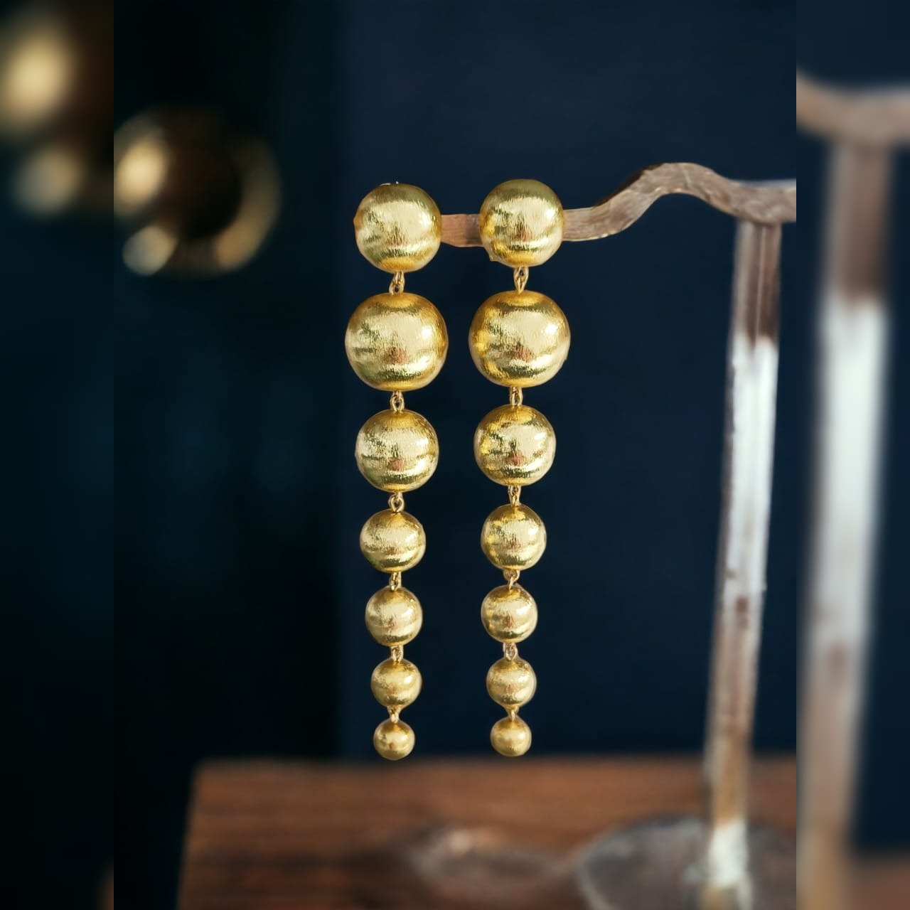 Orbelle Dangler