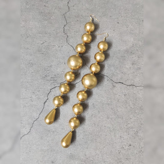 Solaria Matte Gold Linear Bead Earring