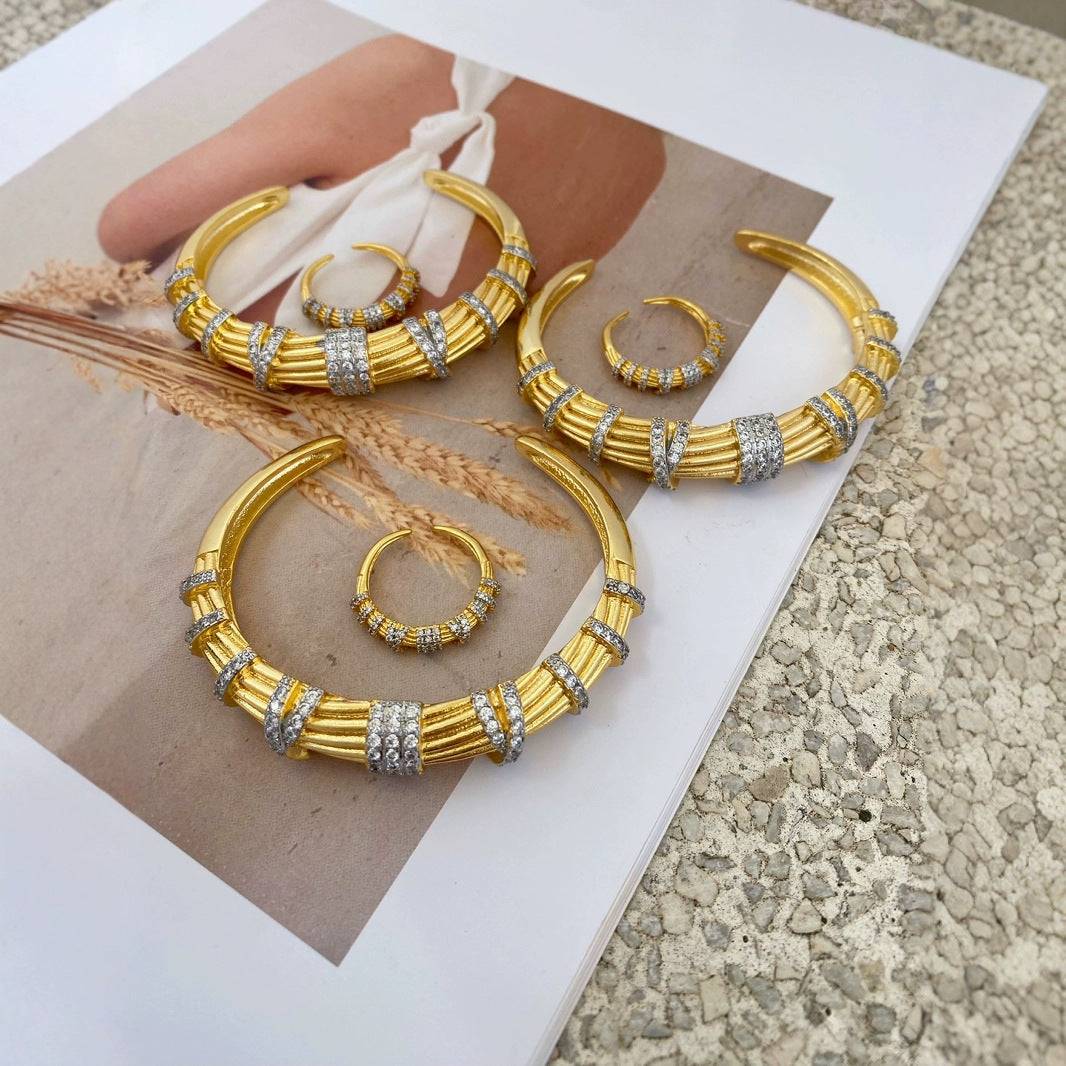 Veloura Shine Set
