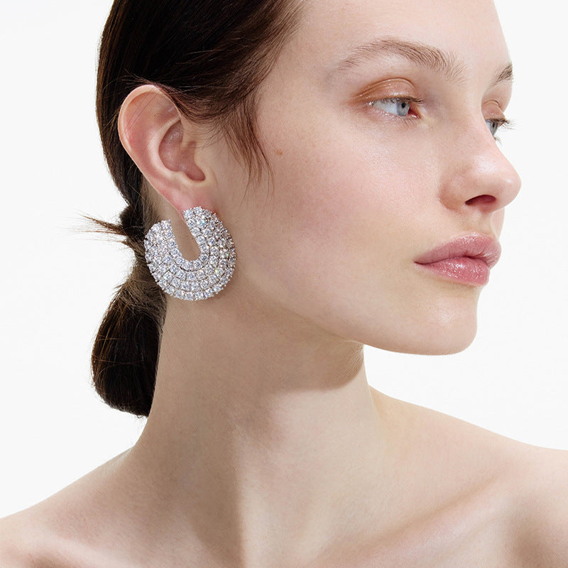Winter Crater Stud